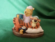 RETIRED DISNEY "SIMPLY POOH"