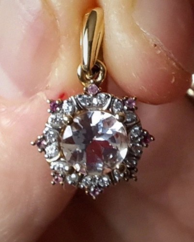 Morganite mozambique pendant - mozambique,