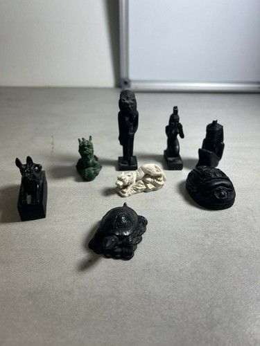 Collection black resin - collection, of