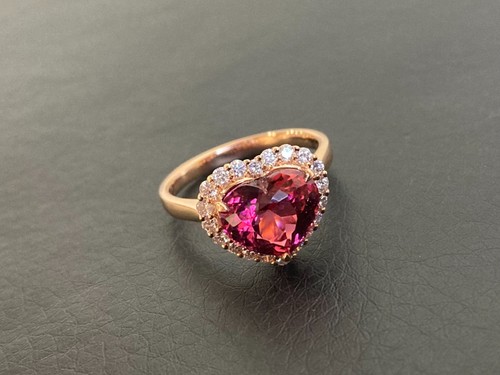 18k gold 94ct rubellite - 18k, 2.94ct