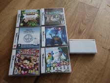 WHITE NINTENDO DS LITE WITH 6
