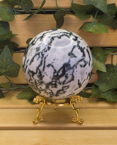 Stunning moss agate - stunning,