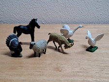Vintage early 70s Britains