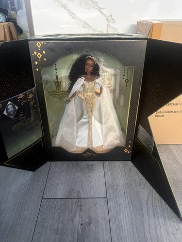 Tiana limit launi - launi, king