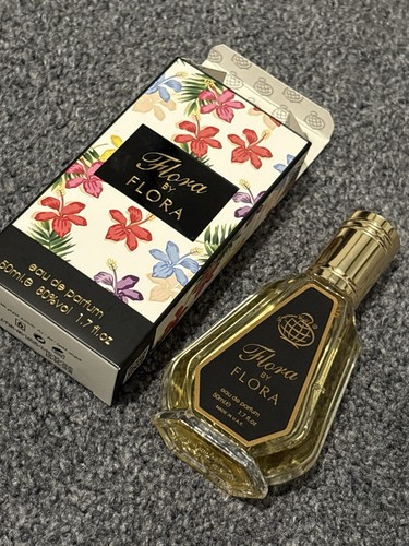 Flora eau - de, parfum