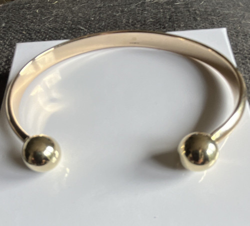 9ct soilid gold fully - soilid,