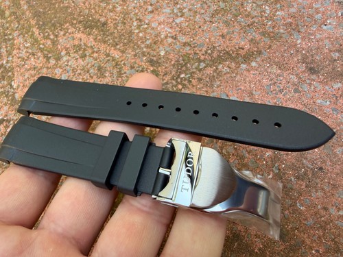 22mm tudor black - rubber, watch
