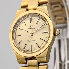 Vintage 1974 *NEAR MINT* OMEGA