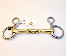 COMFORTABLE HANGING CHEEK