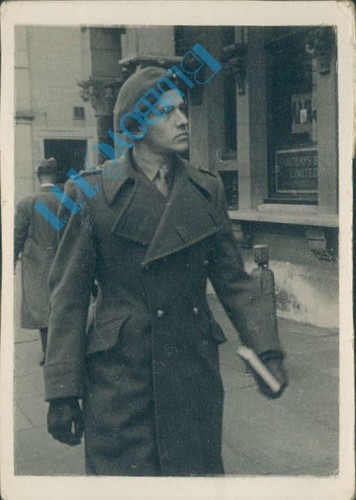 Lancashire fusiliers officer - lancashire,