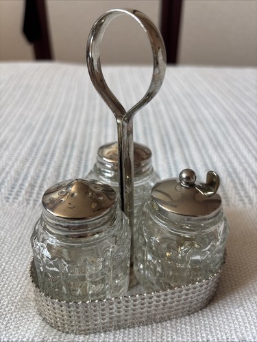 Small table set - small, condiments
