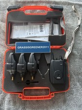 Fox MX r+  bite alarms 3 rod