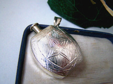 VINTAGE SOLID STERLING SILVER