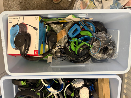 Huge job lot headphones - lot,