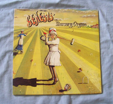 Genesis - Nursery Cryme - 1977 CHARISMA Reissue (VG+/VG+)
