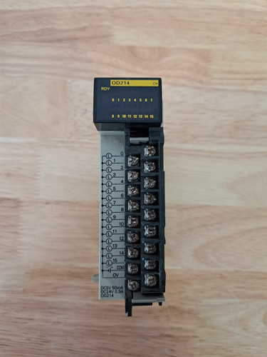 Omron cqm1 oc214 plc - cqm1-oc214,