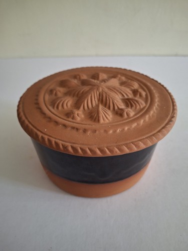 Rosecraddoc pottery terracotta - rosecraddoc,