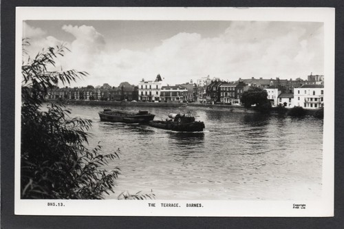 Postcard barnes richmond upon - postcard,
