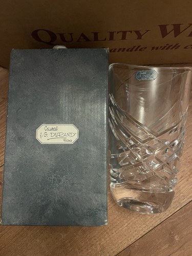 Durand crystal vase - durand,