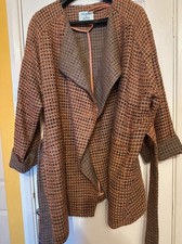 Dickens & Jones Woman’s Coat