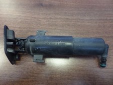 BMW E70 X5 Drivers Right Side Jet Wash Nozzle 7173852