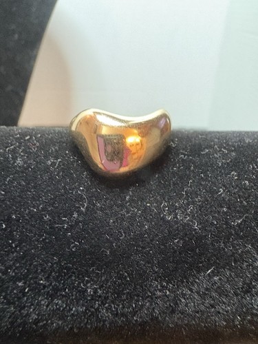 Ladies sculptured gold - sculptured, ring