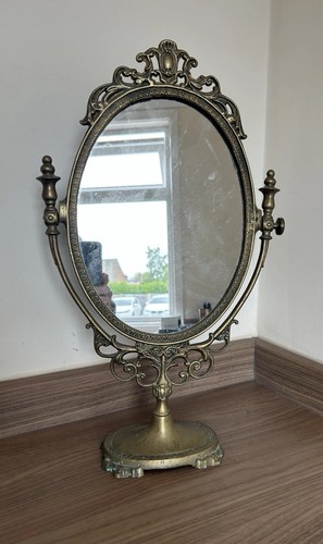 Vintage brass oval table - brass,