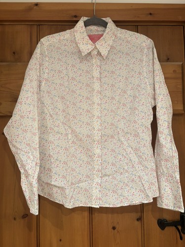 White button charles - white, up