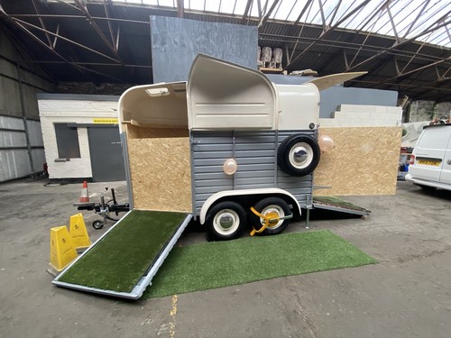 Rice horse box trailer - -,