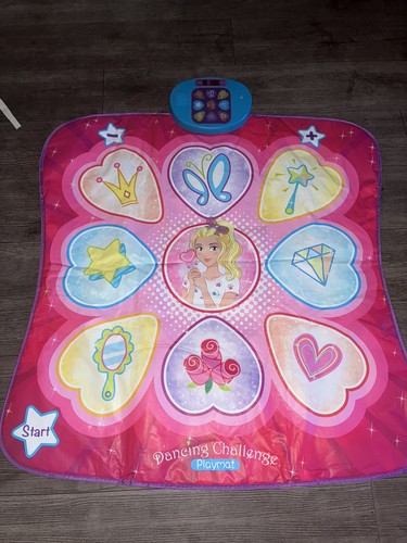 Music toy play - toy, dance
