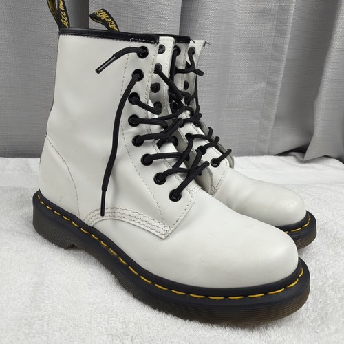 Martens white lace up - dr,