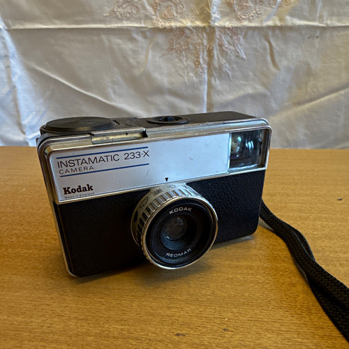 Kodak instamatic 233 compact - kodak,