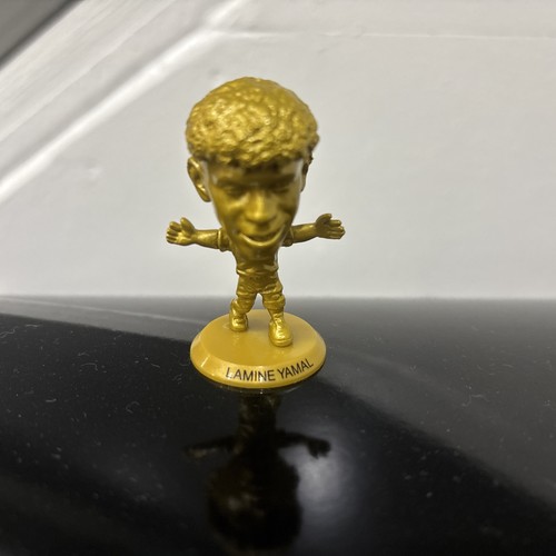 Soccer starz lamine yamal gold