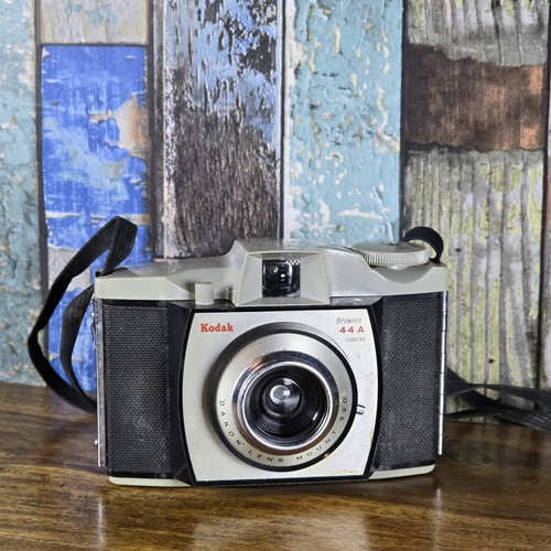 Vintage kodak brownie 44a - kodak, film
