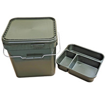 Square GREEN Bait Bucket 17