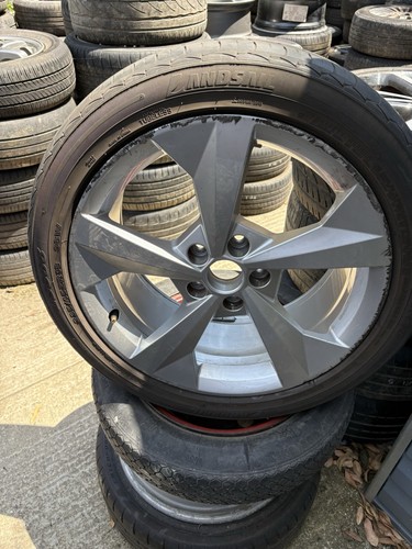 Genuine audi a3 s - 18”,