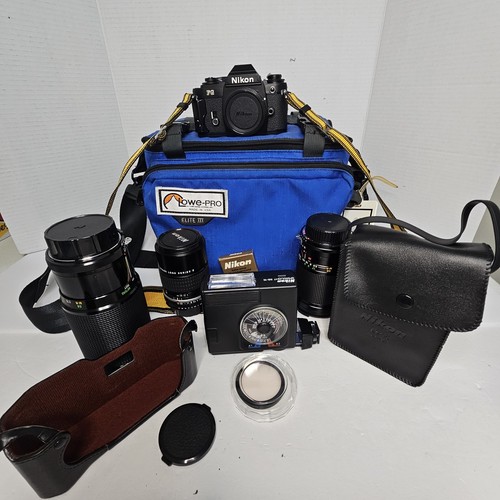 Nikon 35mm camera - nikon, w/
