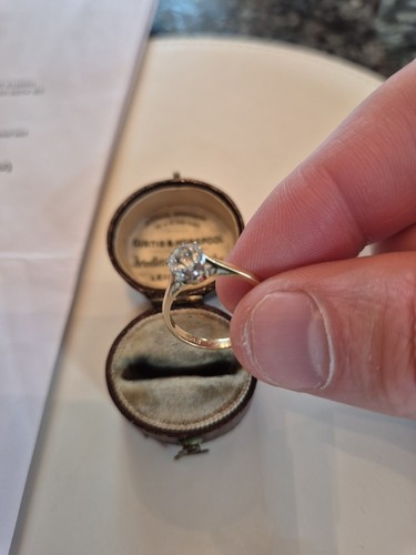 18ct yellow gold - 18ct,