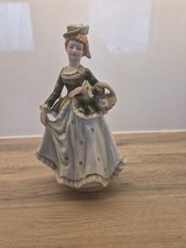 Porcelain German Woman With
