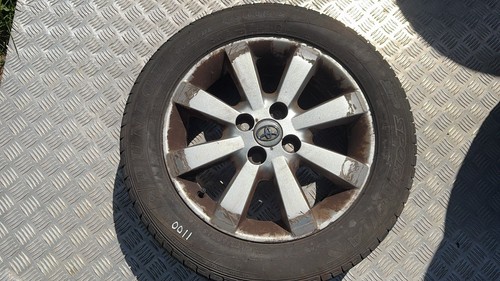 Toyota yaris 2005 - toyota,