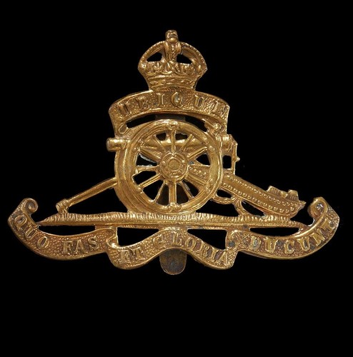 Royal artillery cap badge - artillery,