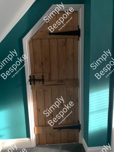 Pine ledged cottage style - ledged,