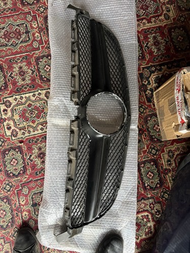Mercedes w205 c63 amg grill - c63,
