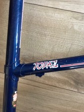 raleigh topaz blue and white