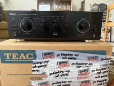 TEAC A-R600 Integrated Stereo