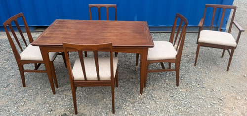 Vintage retro mid century - mid,