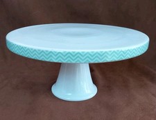 Ceramic Pedestal Cake Stand Stylish Any Occasion 20cm x 9.5cm High FREEPOST 