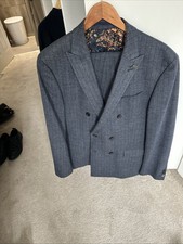Stunning Brand New Antique Rogue Double Breasted Suit 44/36