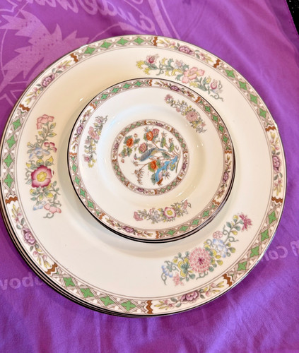 Kutani crane dinner - crane, plates