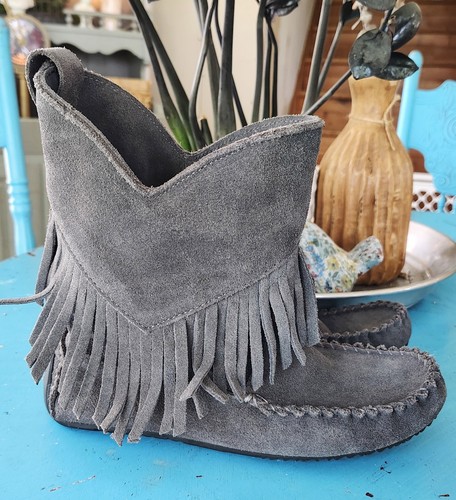 Manitobah mukluks boots - mukluks,